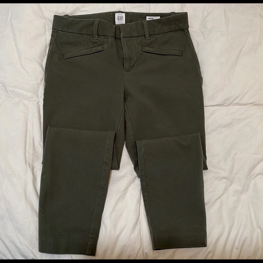 GAP ankle pants